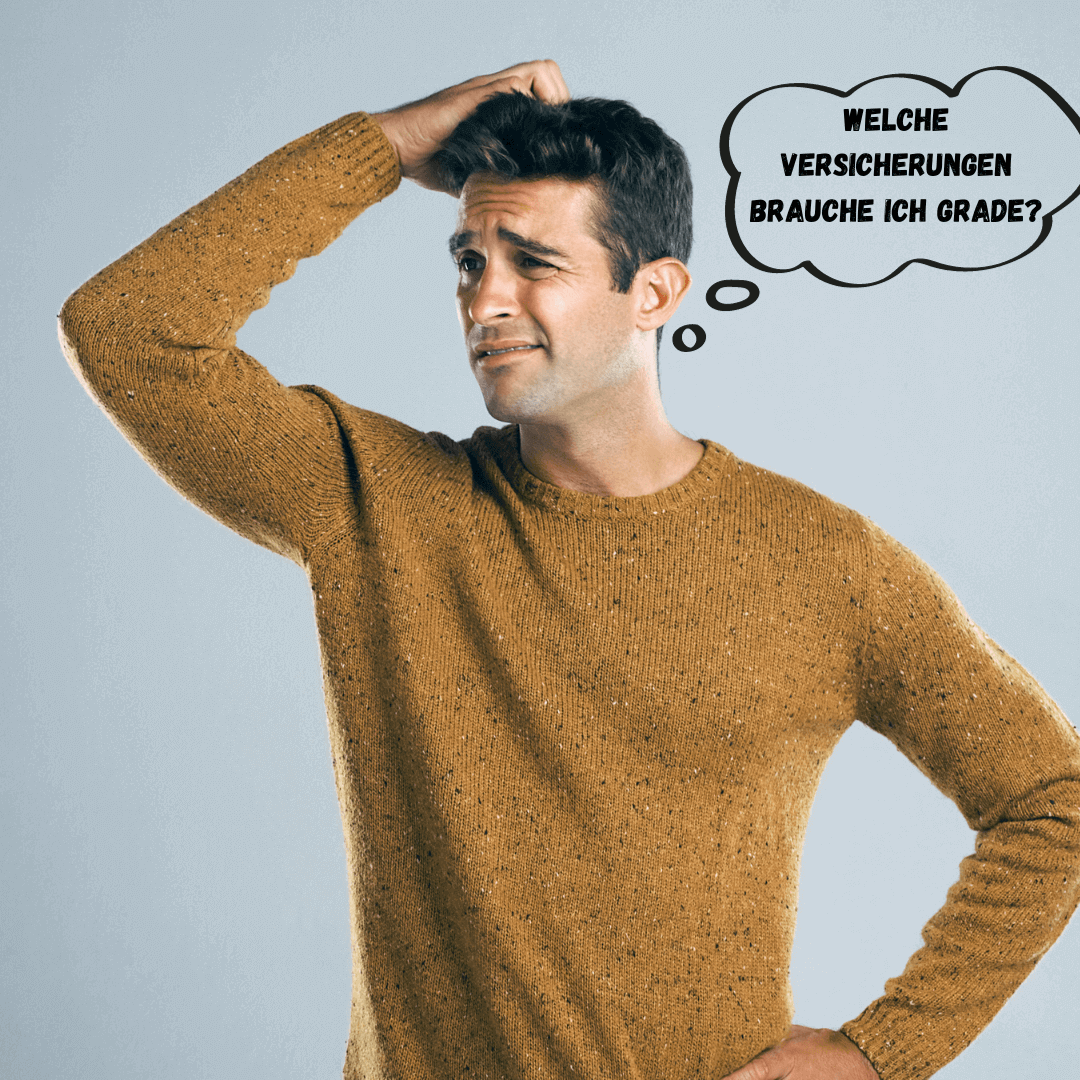 Mann in einem braunen Pullover mit nachdenklichem Gesichtsausdruck, der an Versicherungen denkt.