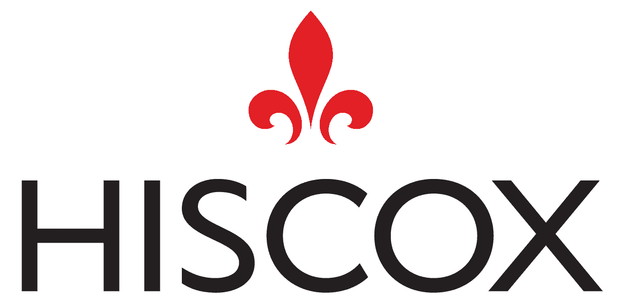 Logo von Hiscox mit rotem Lilienmotiv und schwarzem Schriftzug.